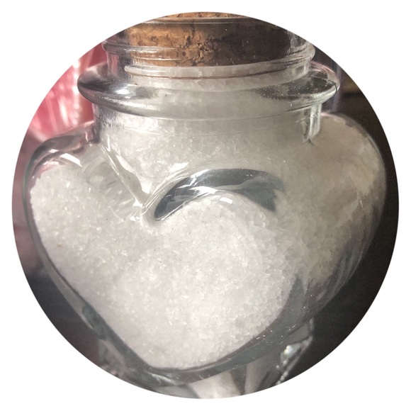 SOLD——Unwind— Essential Love Spell Spa Gift Set - Picture 5 of 8